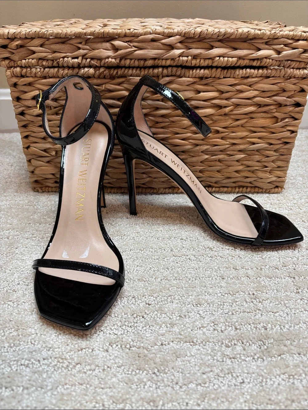 Stuart Weitzman Black Patent Ankle-Strap Heels Size 7.5 EUC